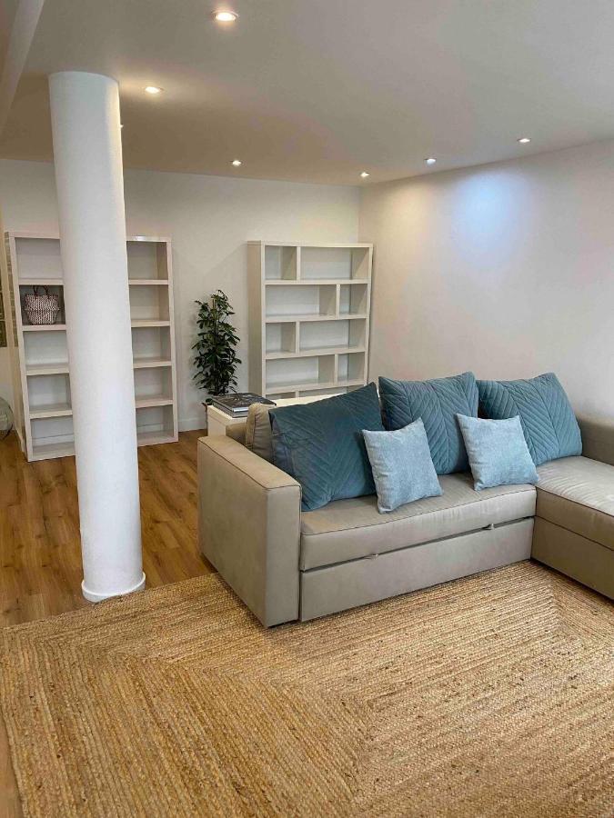 Bairro Alto Aloja Apartment Lisbon Luaran gambar