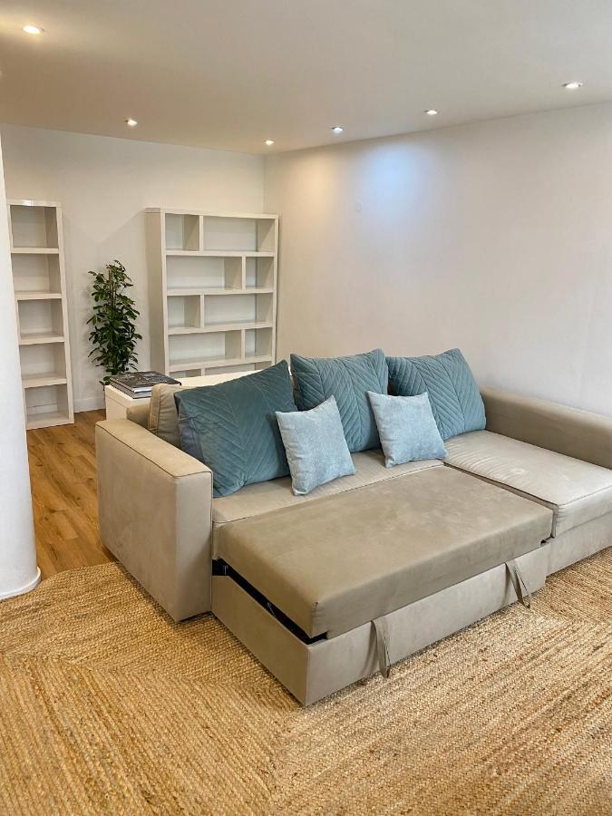 Bairro Alto Aloja Apartment Lisbon Luaran gambar