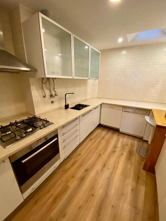 Bairro Alto Aloja Apartment Lisbon Luaran gambar